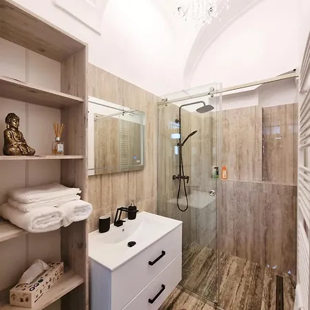 House Seven * Sibiu